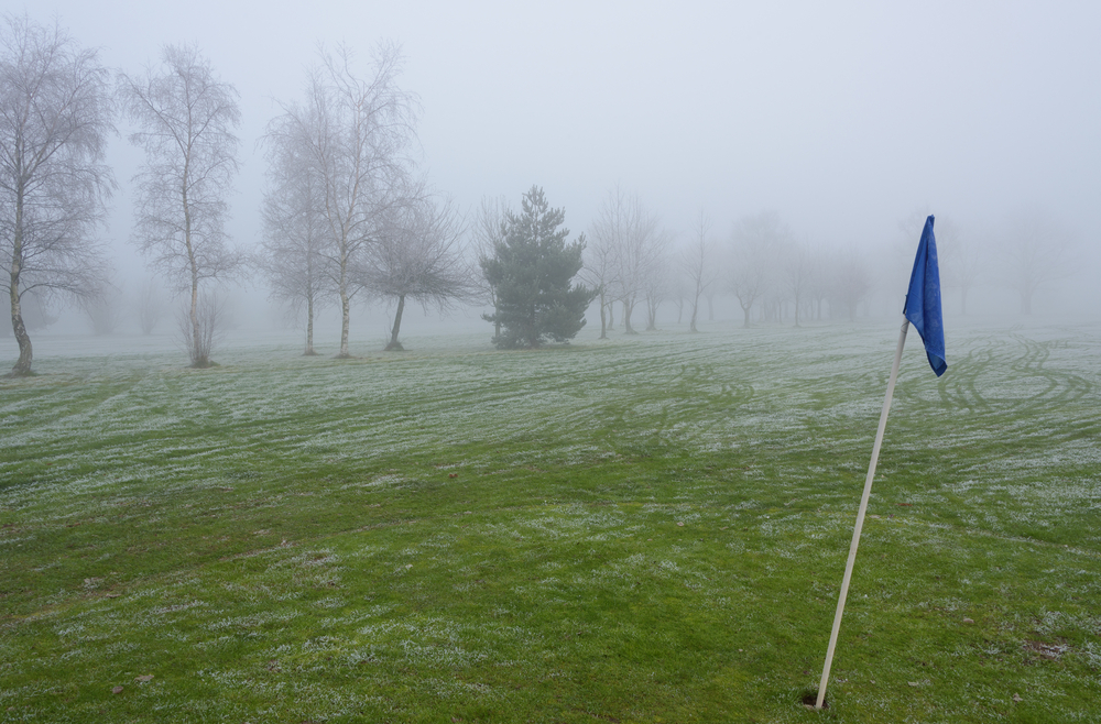 冬ゴルフの防寒対策：首